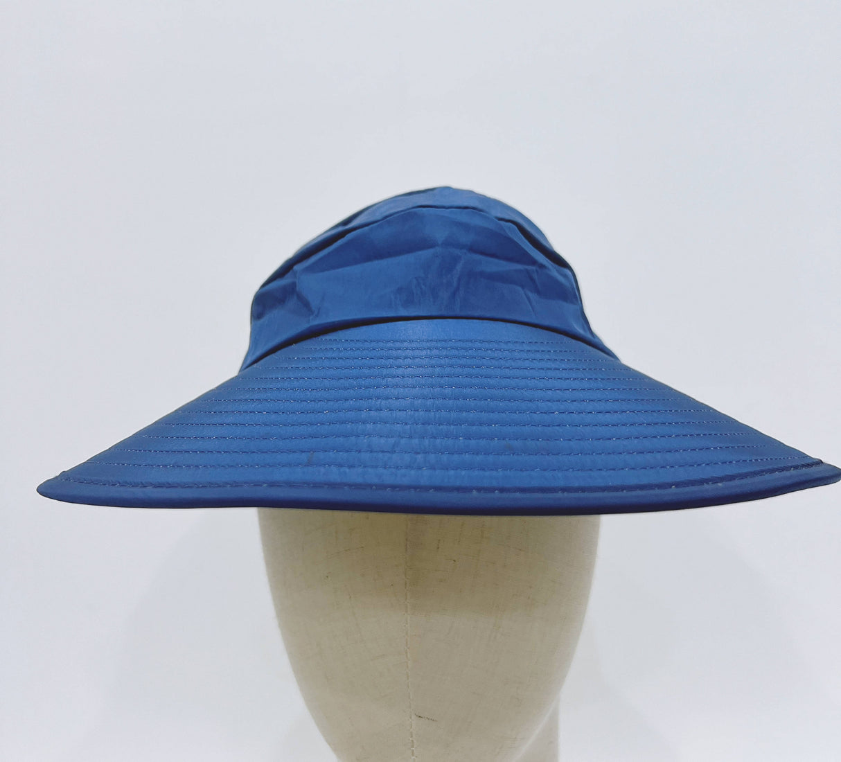 Sun Visor with Hawi logo